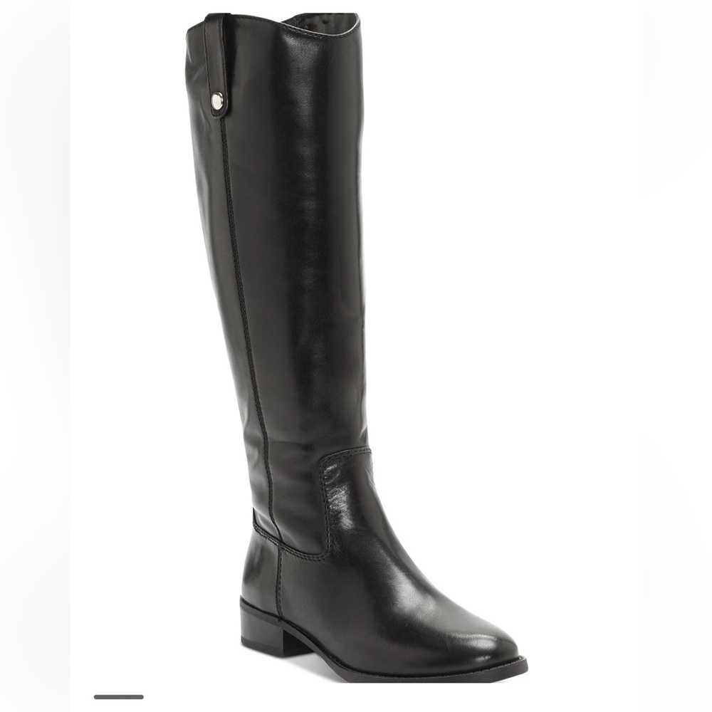 Black leather Riding boots